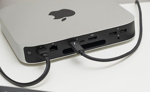 Apple Mac Mini M1 | Can Be Powered from ANY POWER SOURCE